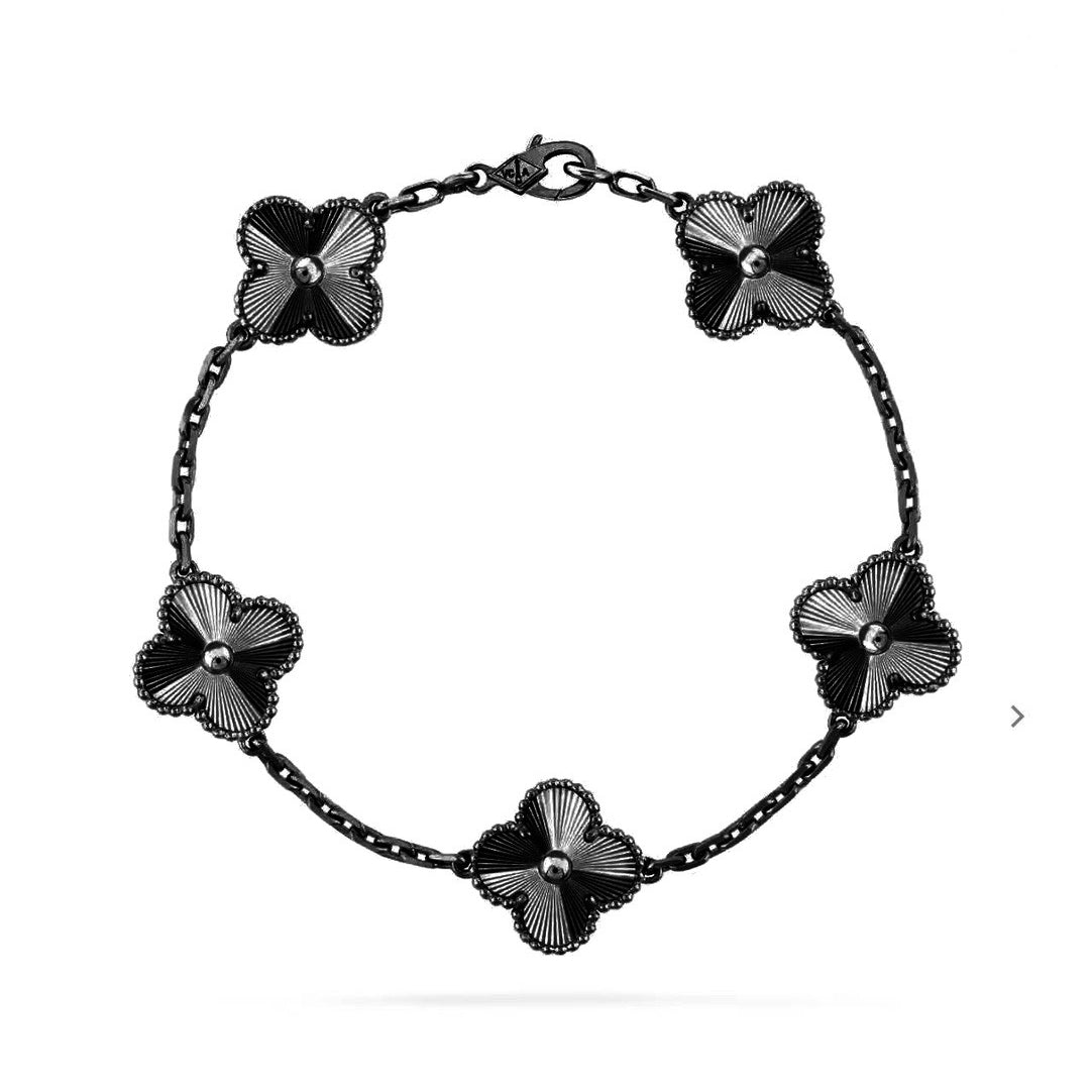 [Aura Jewels]New CLOVER 5 MOTIF BLACK BRACELET