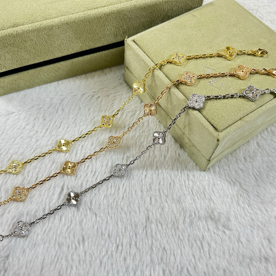 [¡®Aura Jewels¡¯]CLOVER 6 MOTIF DIAMOND LASER BRACELET