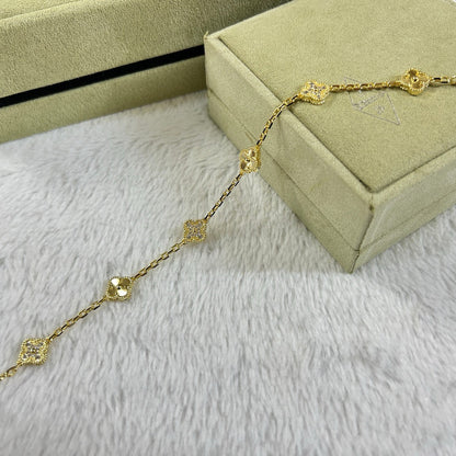 [¡®Aura Jewels¡¯]CLOVER 6 MOTIF DIAMOND LASER BRACELET