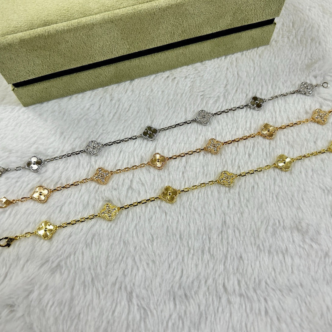 [¡®Aura Jewels¡¯]CLOVER 6 MOTIF DIAMOND LASER BRACELET