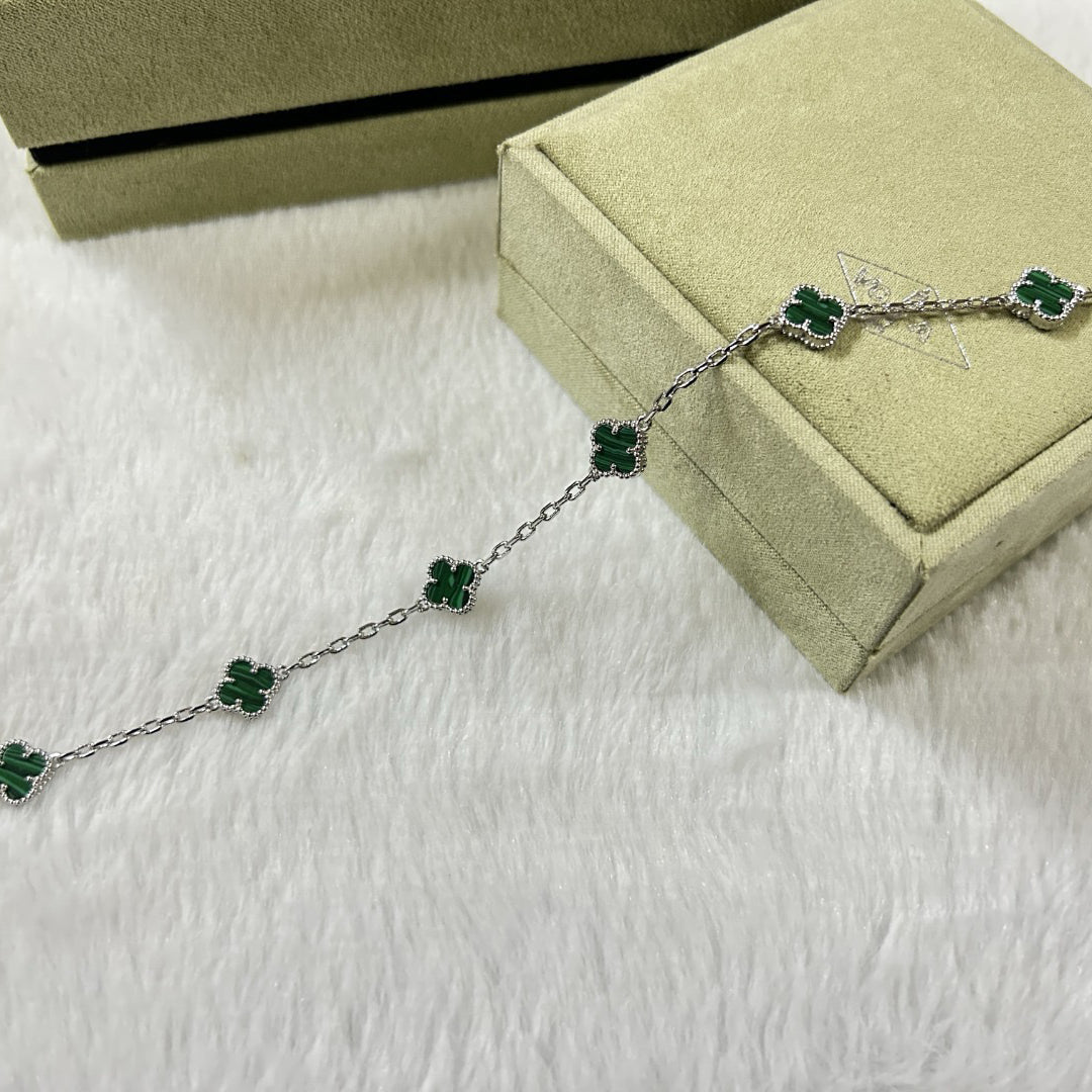 [¡®Aura Jewels¡¯]CLOVER 6 MOTIF MALACHITE BRACELET
