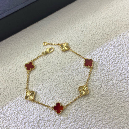 [¡®Aura Jewels¡¯]CLOVER 6 MOTIF RED AGATE LASER BRACELET