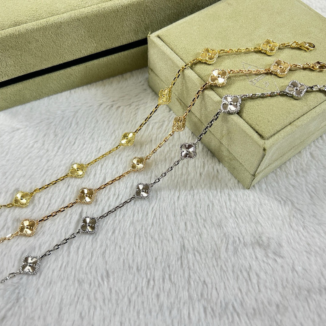 [Aura Jewels]New CLOVER 6 MOTIF DIAMOND BRACELET