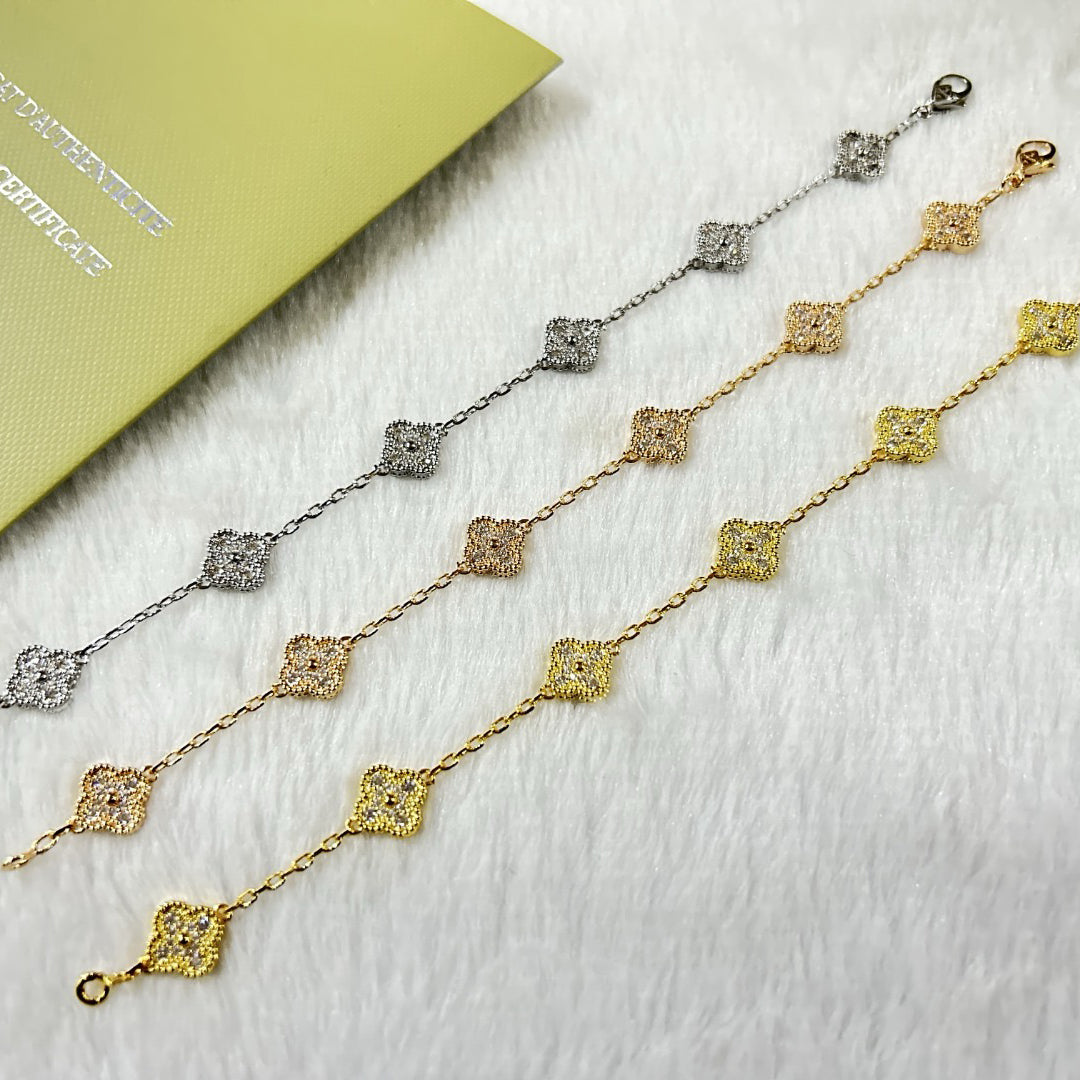 [Aura Jewels]New CLOVER 6 MOTIF DIAMOND BRACELET