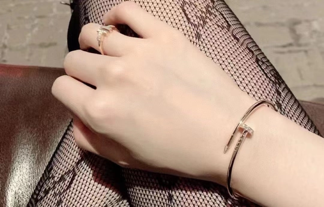 ¡®Aura Jewels¡¯JUSTE BRACELET 2.5MM DIAMONDS