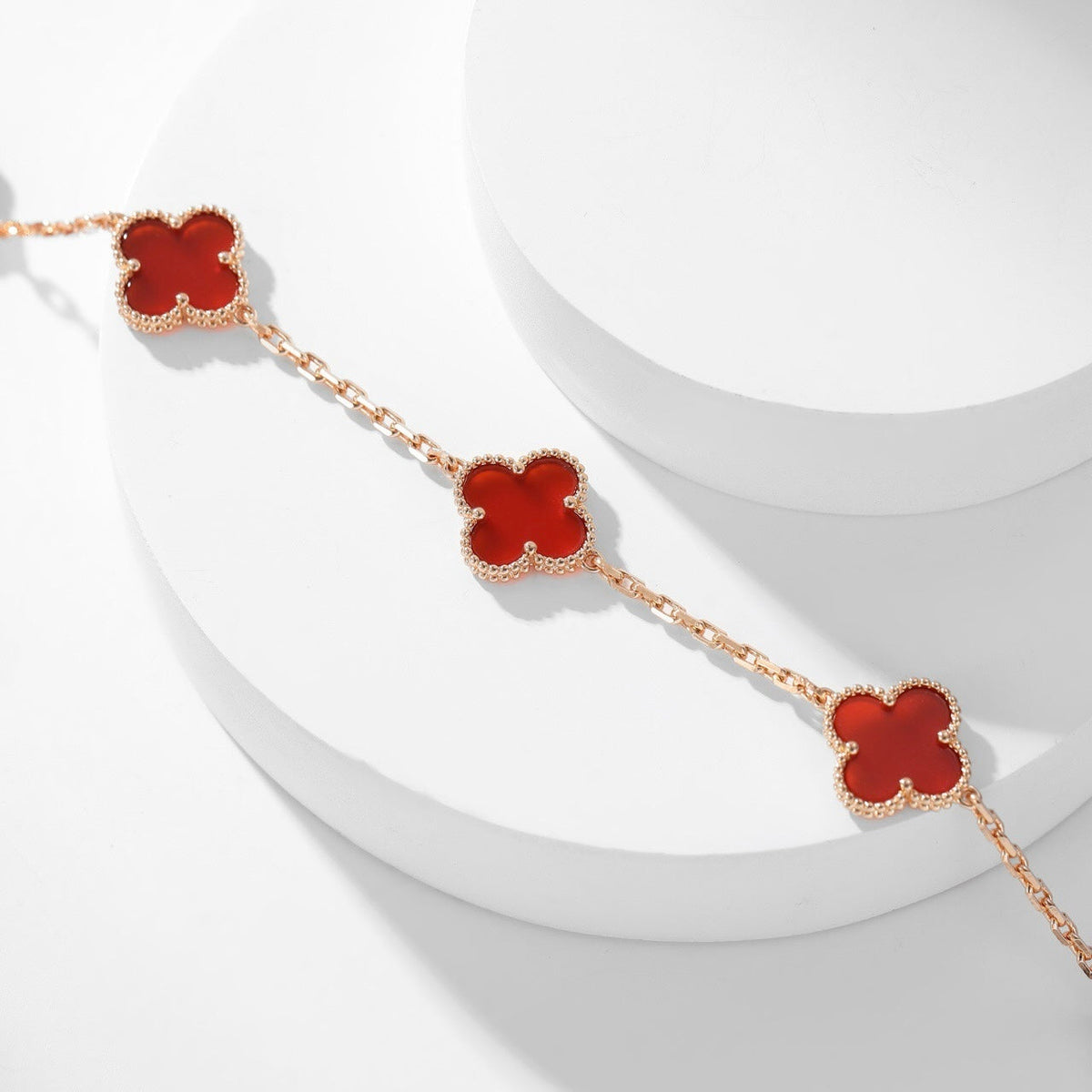 ¡®Aura Jewels¡¯CLOVER 10 MOTIFS CARNELIAN NECKLACE