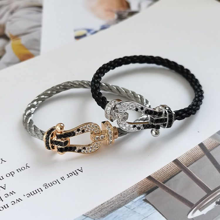 ¡®Aura Jewels¡¯FORCE LARGE HORSESHOE BLACK WHITE DIAMOND BRACELET SILVER