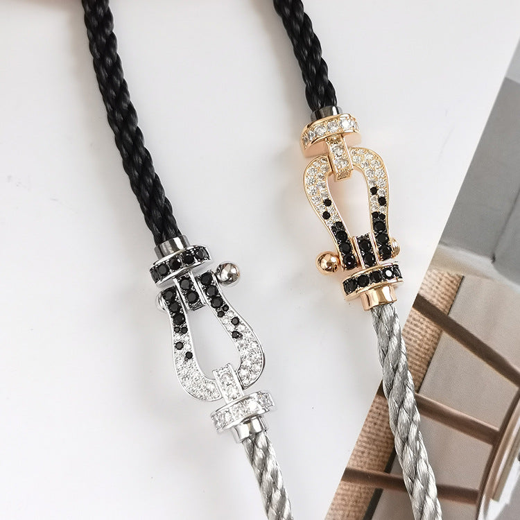 ¡®Aura Jewels¡¯FORCE LARGE HORSESHOE BLACK WHITE DIAMOND BRACELET ROSE GOLD