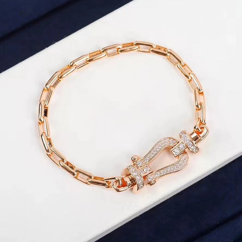¡®Aura Jewels¡¯FORCE LARGE HORSESHOE CLASP  METAL BRACELET