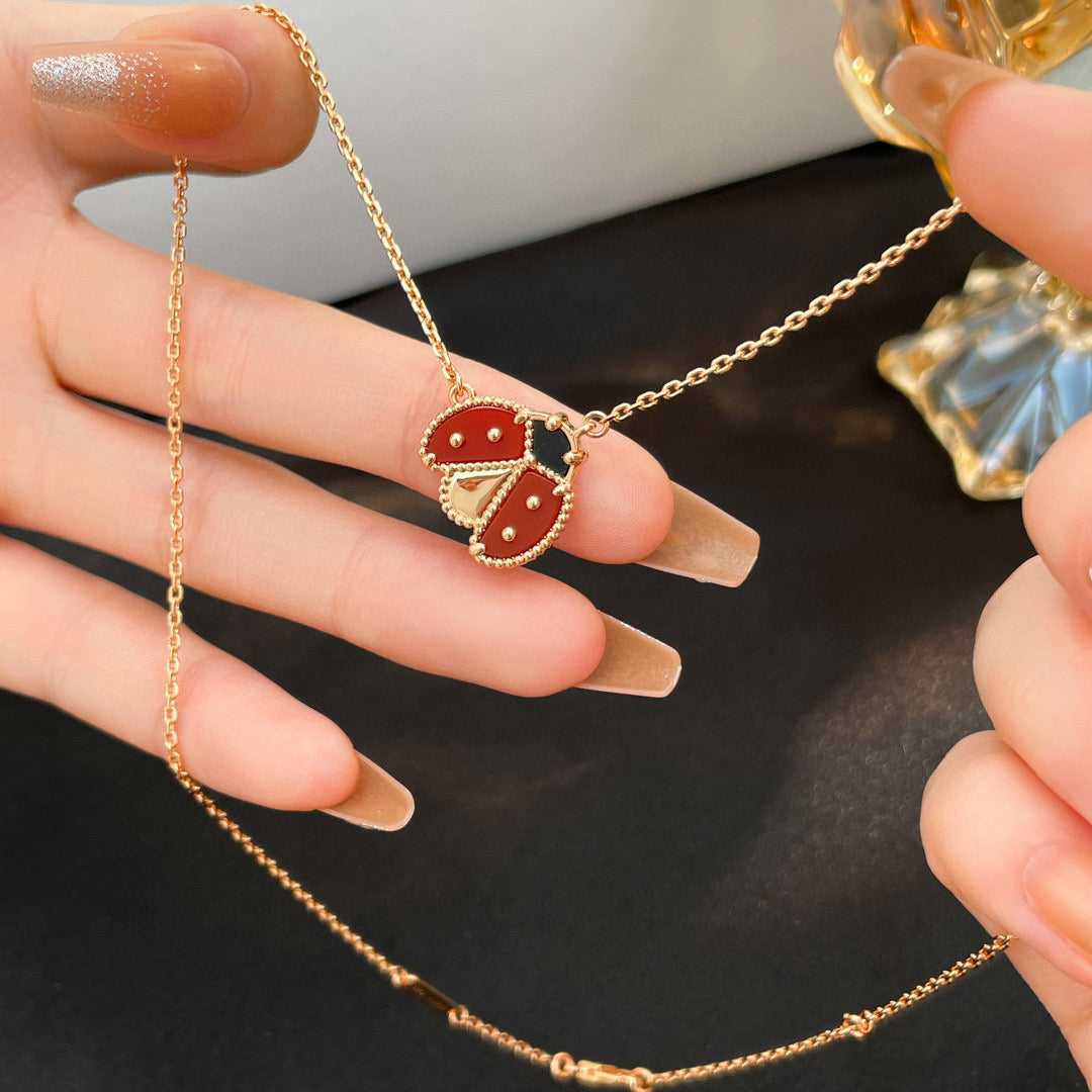 ¡®Aura Jewels¡¯LUCKY  CARNELIANS LADYBUG NECKLACE