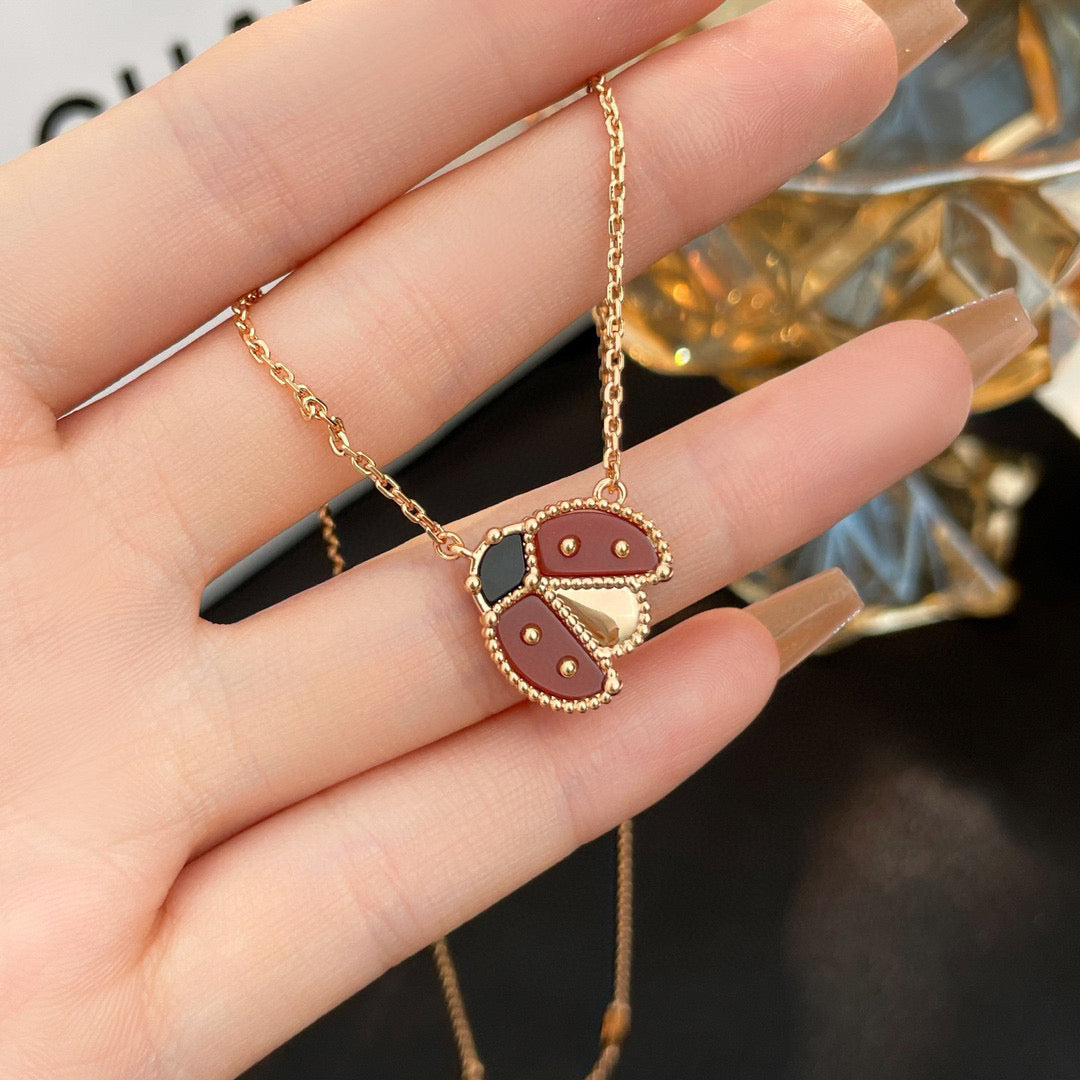 ¡®Aura Jewels¡¯LUCKY  CARNELIANS LADYBUG NECKLACE