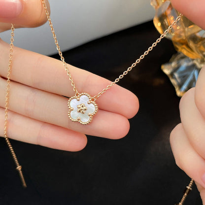 ¡®Aura Jewels¡¯LUCKY  WHITE MOP  PLUM BLOSSOM NECKLACE