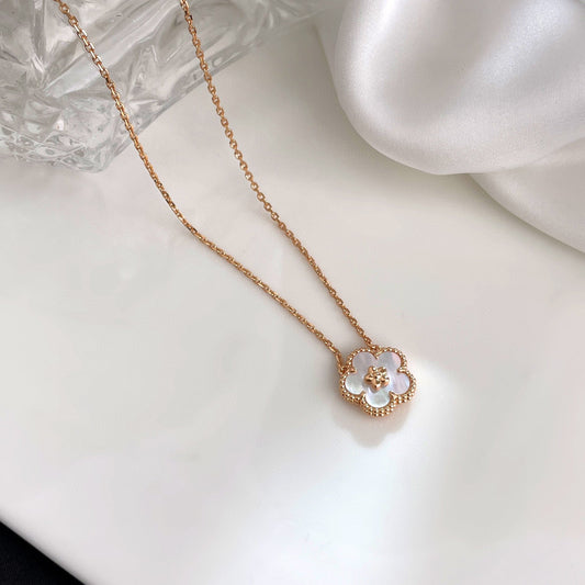 ¡®Aura Jewels¡¯LUCKY  WHITE MOP  PLUM BLOSSOM NECKLACE