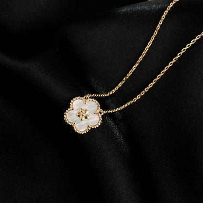 ¡®Aura Jewels¡¯LUCKY  WHITE MOP  PLUM BLOSSOM NECKLACE