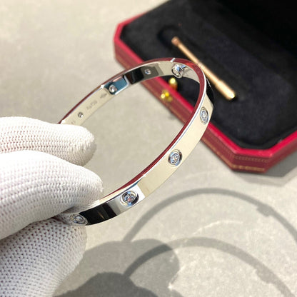 ¡®Aura Jewels¡¯LOVE BRACELET 6.1MM 10 DIAMONDS