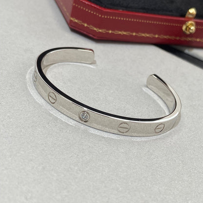 ¡®Aura Jewels¡¯LOVE BRACELET 6.1MM 1 DIAMOND OPEN CUFF