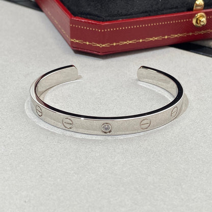 ¡®Aura Jewels¡¯LOVE BRACELET 6.1MM 1 DIAMOND OPEN CUFF