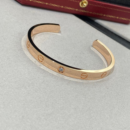 ¡®Aura Jewels¡¯LOVE BRACELET 6.1MM 1 DIAMOND OPEN CUFF