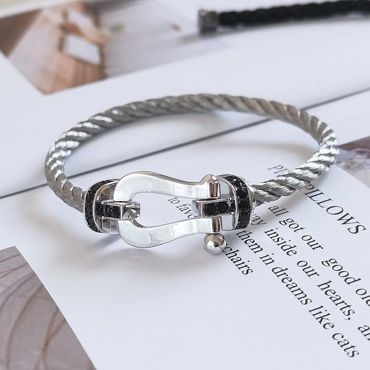 ¡®Aura Jewels¡¯FORCE LARGE HORSESHOE BLACK DIAMOND BRACELET SILVER