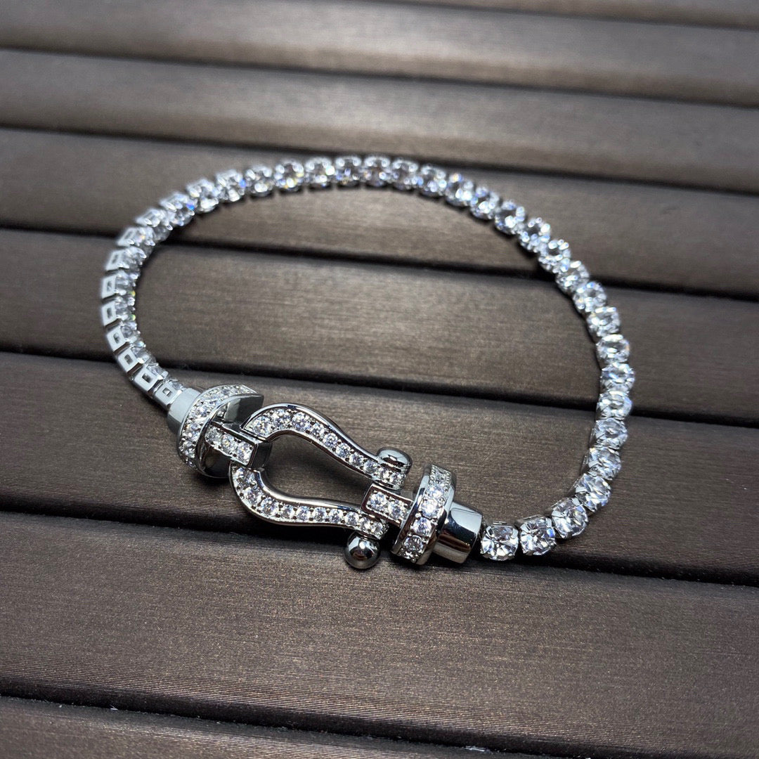 ¡®Aura Jewels¡¯FORCE  HORSESHOE  DIAMOND TENNIS BRACELET