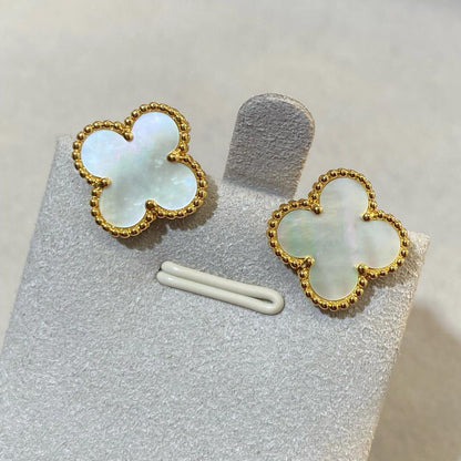 [Aura Jewels] CLOVER LARGE (20mm) 1 MOTIFS WHITE MOP STUD EARRINGS