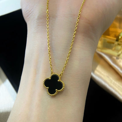 ¡®Aura Jewels¡¯CLOVER 15MM BLACK ONYX SINGLE FLOWER NECKLACE