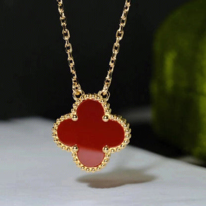 ¡®Aura Jewels¡¯CLOVER 15MM CARNELIAN SINGLE FLOWER NECKLACE