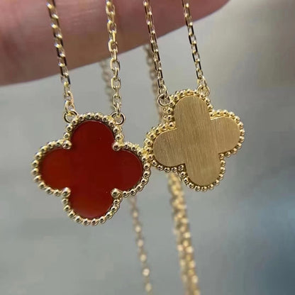 ¡®Aura Jewels¡¯CLOVER 15MM CARNELIAN SINGLE FLOWER NECKLACE