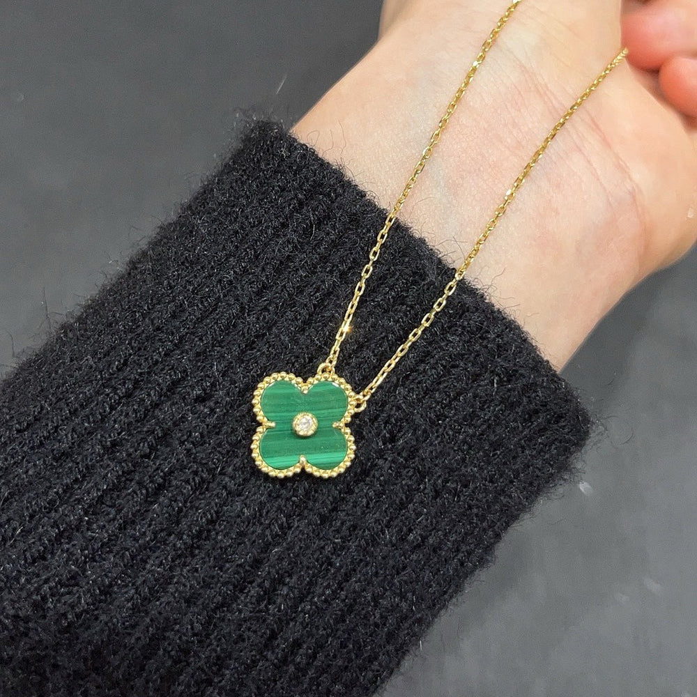 ¡®Aura Jewels¡¯CLOVER 15MM DIAMOND TURQUOISE NECKLACE