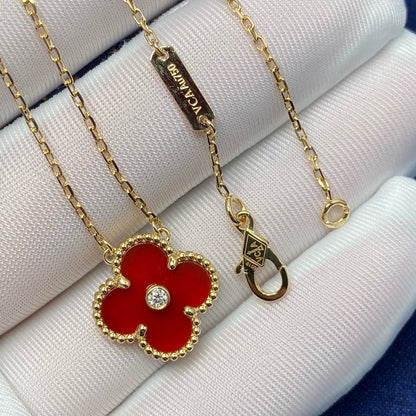 ¡®Aura Jewels¡¯CLOVER 15MM DIAMOND CARNELIAN NECKLACE