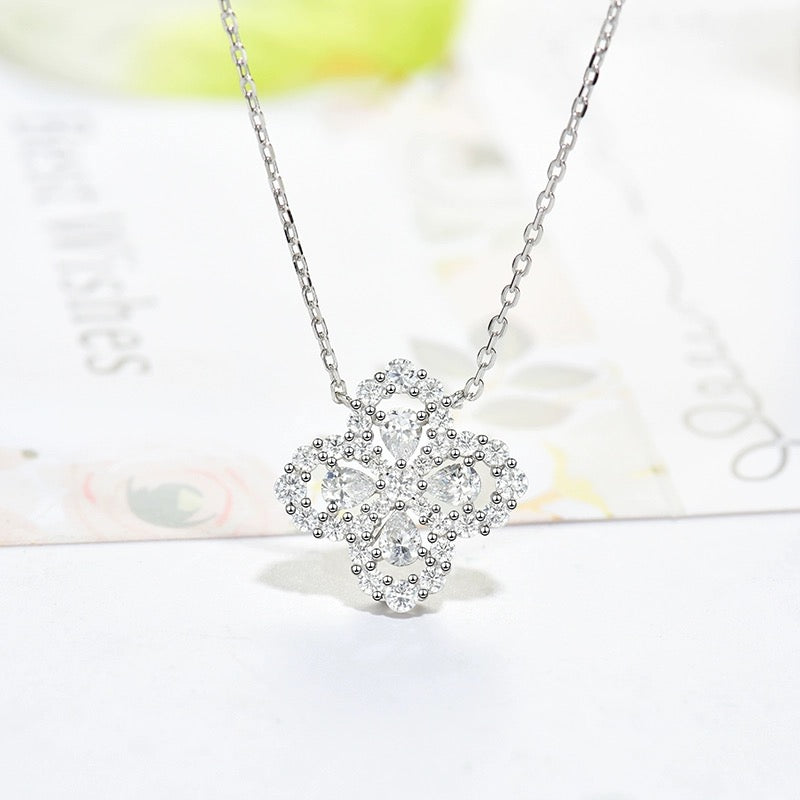 ¡®Aura Jewels¡¯LOOP NECKLACE FULL MOTIF DIAMOND 16MM MULTIPLE COLORS