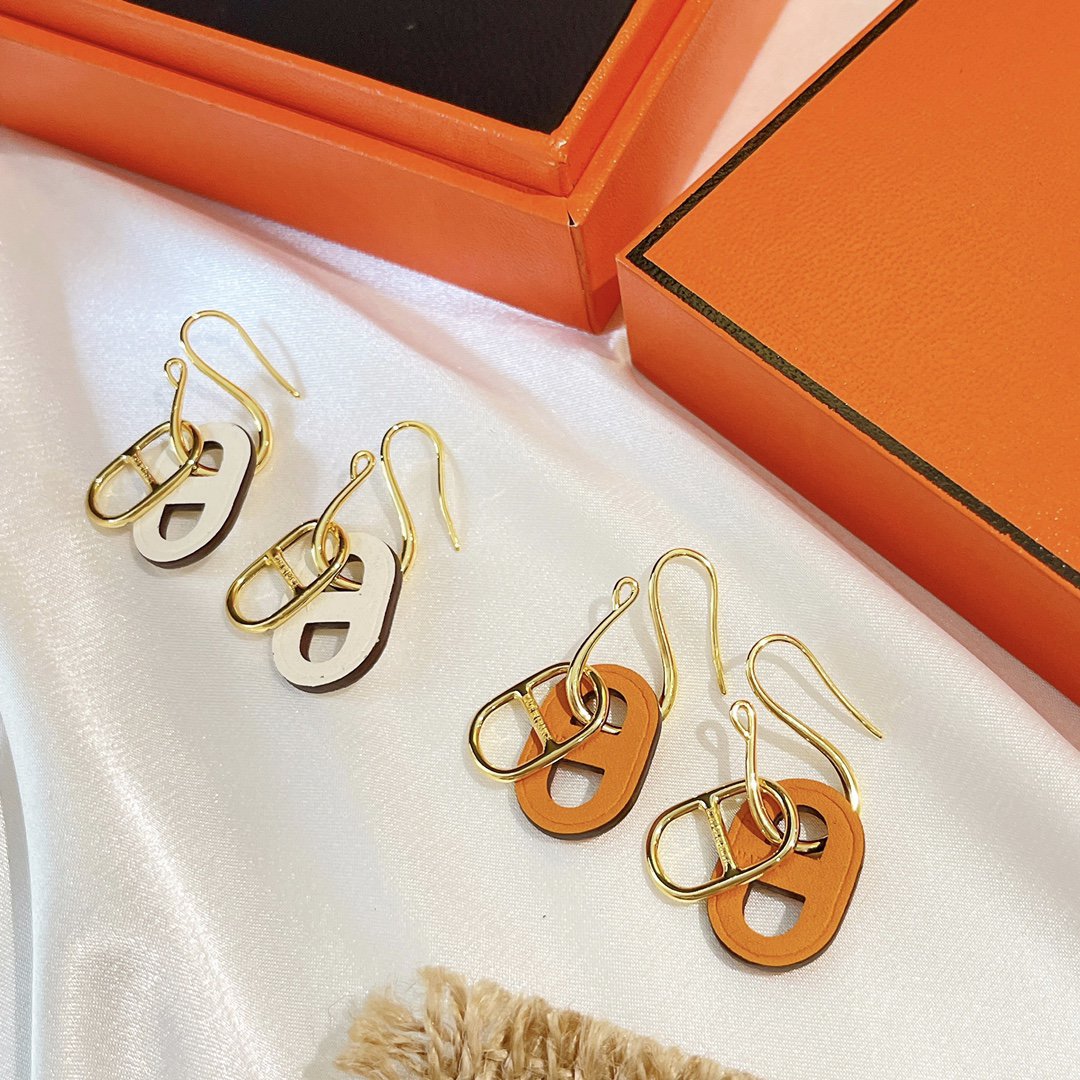 ¡®Aura Jewels¡¯HM O'MAILLON GOLD EARRINGS