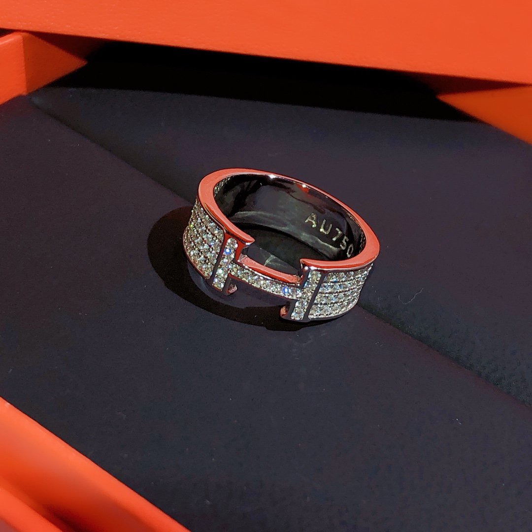 ¡®Aura Jewels¡¯H RING FULL DIAMOND