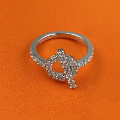 ¡®Aura Jewels¡¯ECHAPPEE RING SILVER DIAMOND