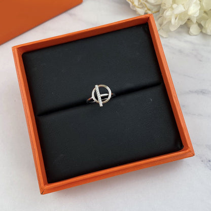 ¡®Aura Jewels¡¯ECHAPPEE RING DIAMOND