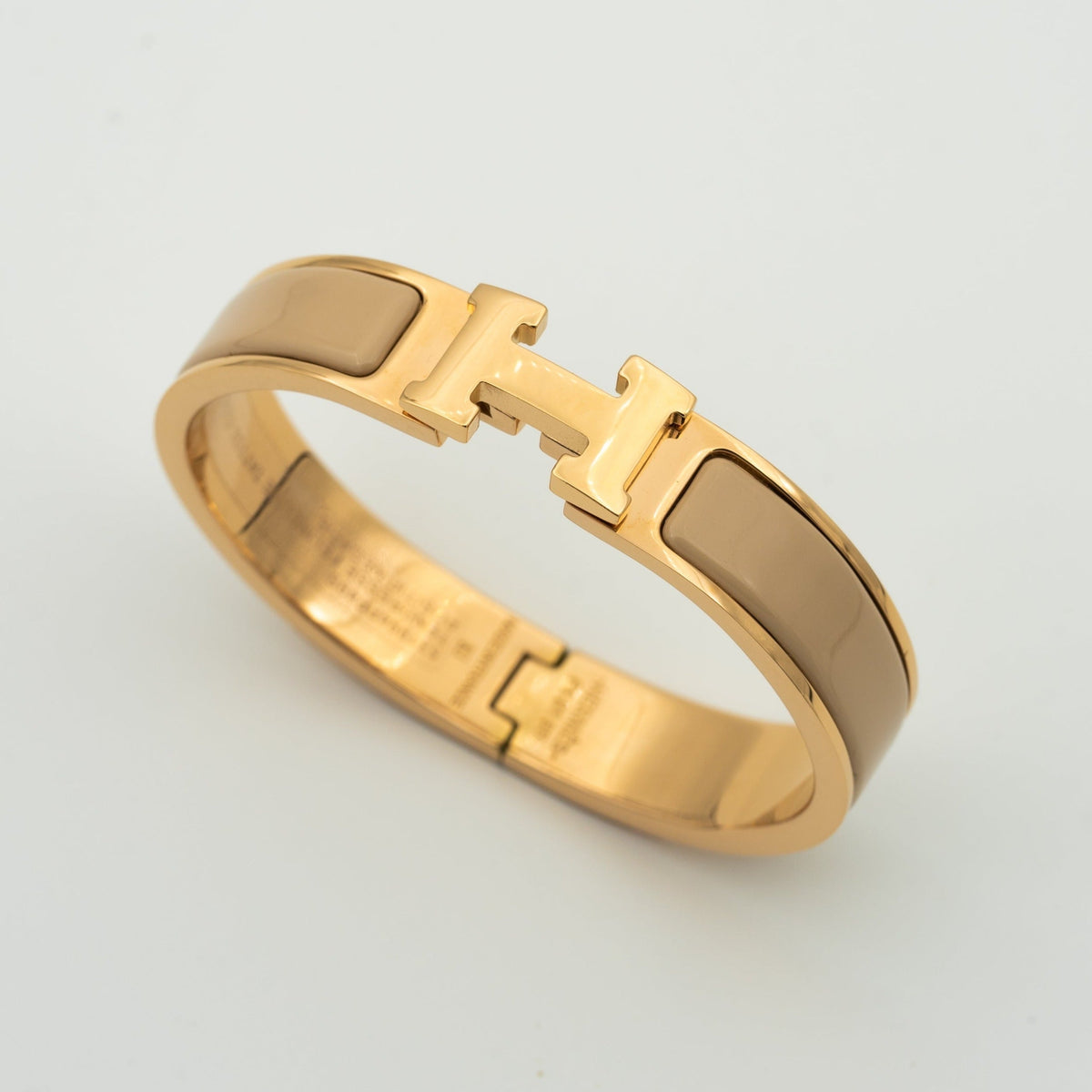 ¡®Aura Jewels¡¯H GREY BRACELET
