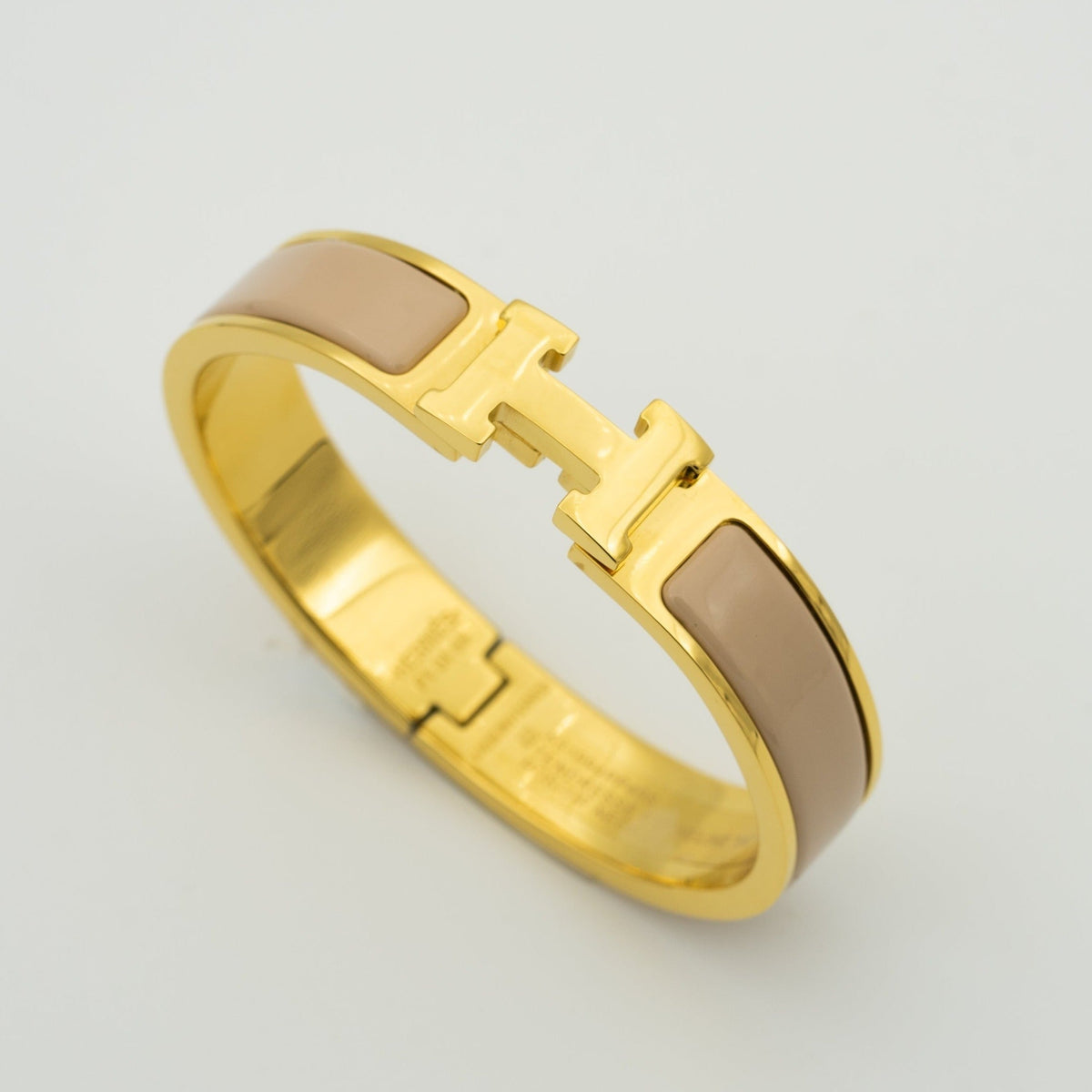 ¡®Aura Jewels¡¯H GREY BRACELET