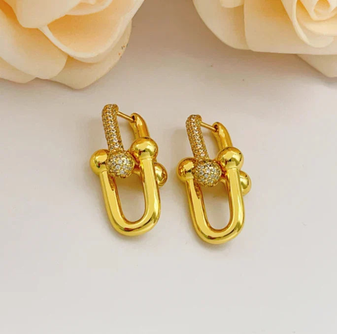 [Aura Jewels]TF HORSESHOE BUCKLE DIAMOND EARRINGS