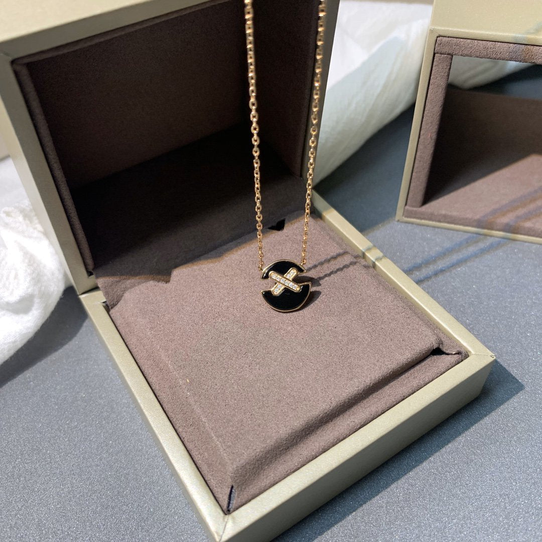 ¡®Aura Jewels¡¯JEUX DE PINK GOLD DIAMOND NECKLACE