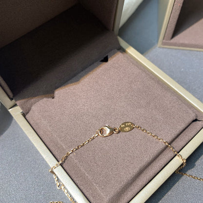 ¡®Aura Jewels¡¯JEUX DE PINK GOLD DIAMOND NECKLACE