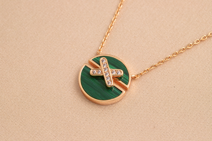 ¡®Aura Jewels¡¯JEUX DE PINK GOLD DIAMOND NECKLACE
