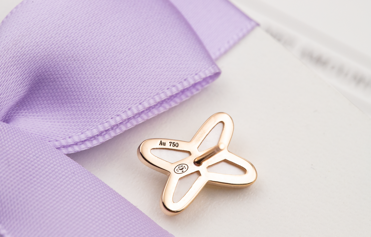 ¡®Aura Jewels¡¯JEUX DE WHITE MOP PINK GOLD DIAMOND EARRINGS
