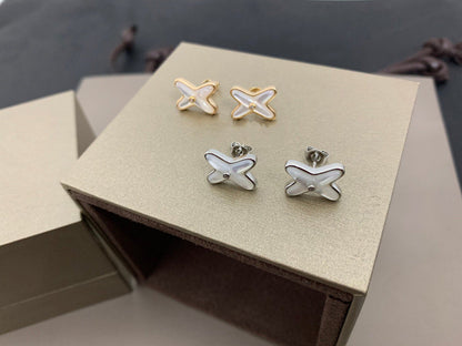 ¡®Aura Jewels¡¯JEUX DE WHITE MOP SILVER DIAMOND EARRINGS