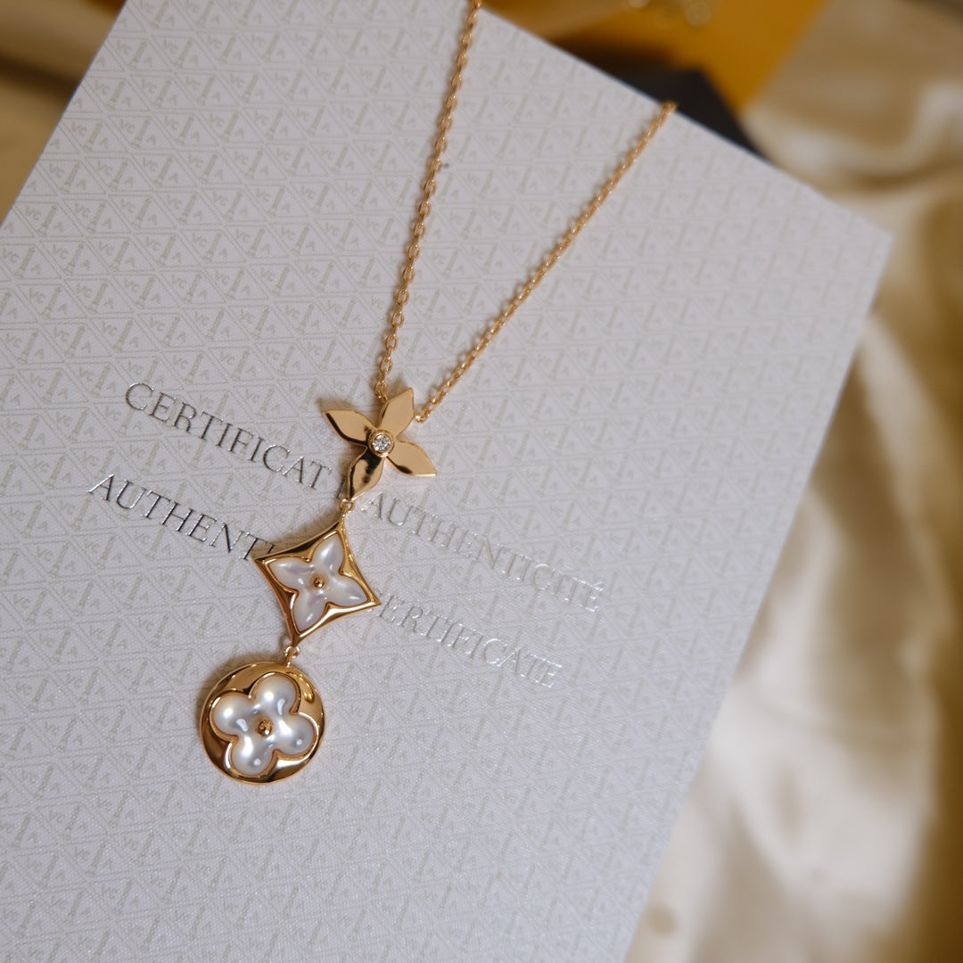 ¡®Aura Jewels¡¯COLOR BLOSSOM LARIAT NECKLACE PINK GOLD WHITE MOTHER PEARL AND DIAMOND
