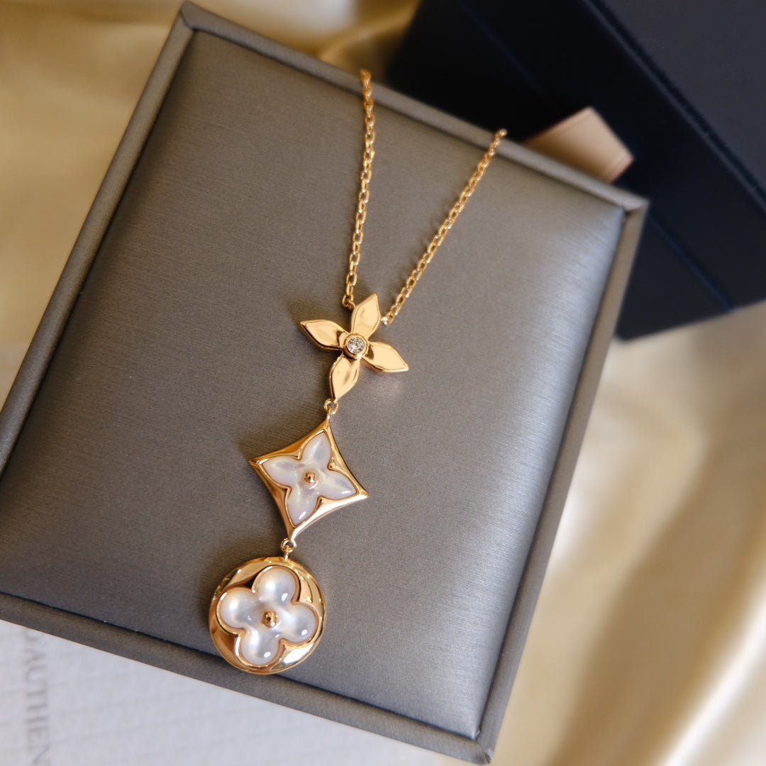 ¡®Aura Jewels¡¯COLOR BLOSSOM LARIAT NECKLACE PINK GOLD WHITE MOTHER PEARL AND DIAMOND