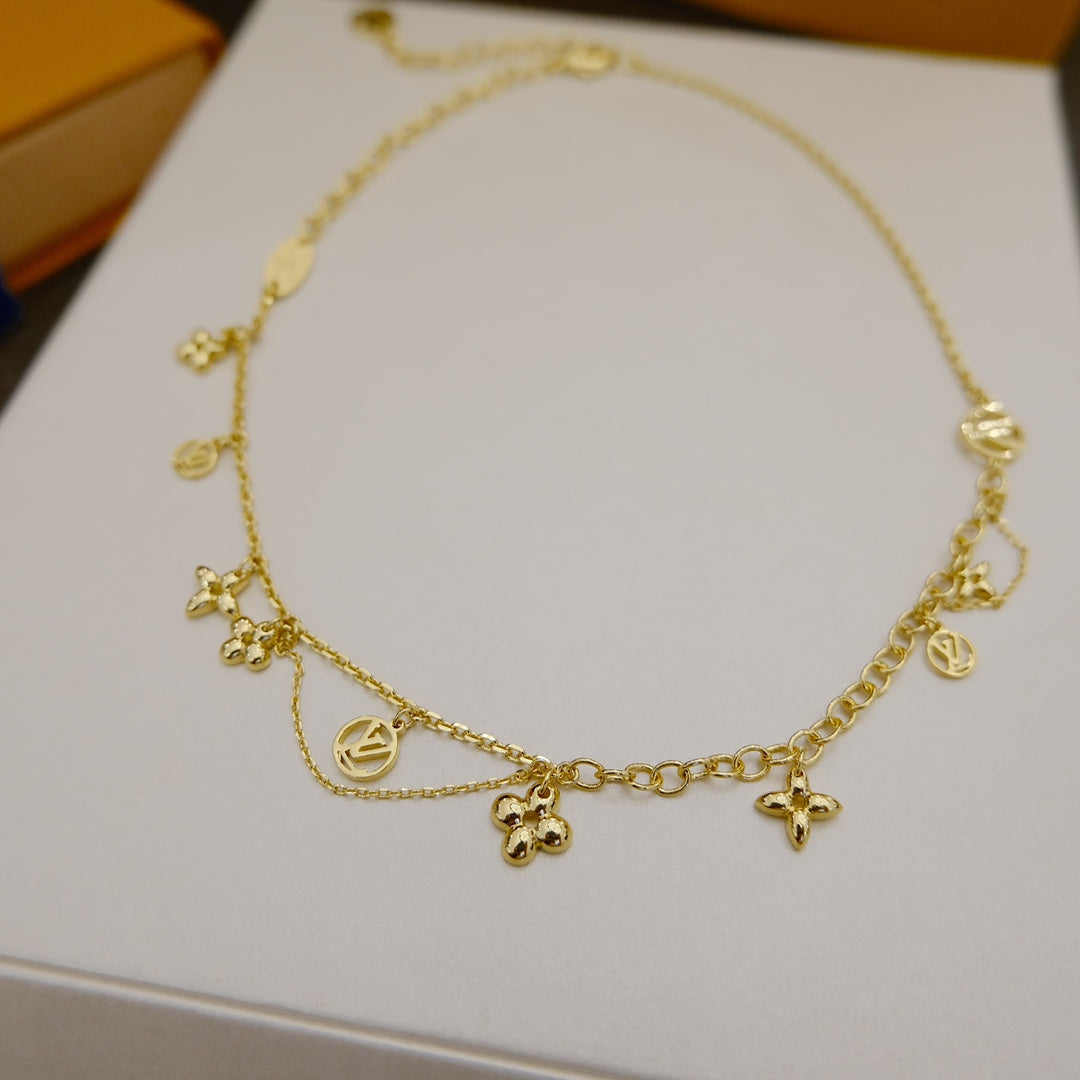 ¡®Aura Jewels¡¯BLOOMING SUPPLE NECKLACE BRASS