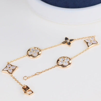 ¡®Aura Jewels¡¯LEAF CLOVER BRACELET