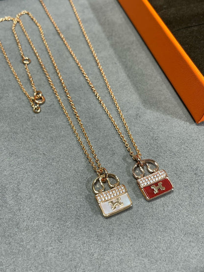 ¡®Aura Jewels¡¯H CIRCE MOISSANITE PENDANT NECKLACE GOLD