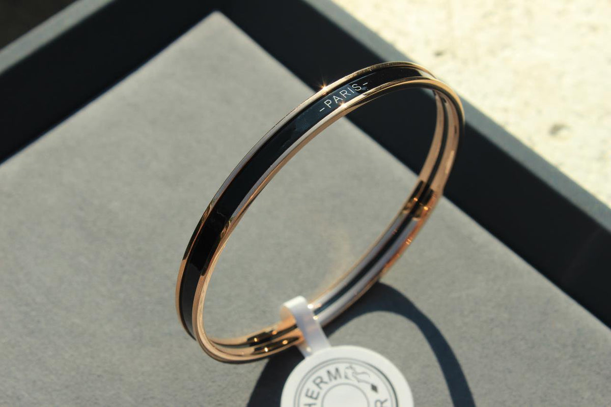 ¡®Aura Jewels¡¯HM UNI BANGLE BAG