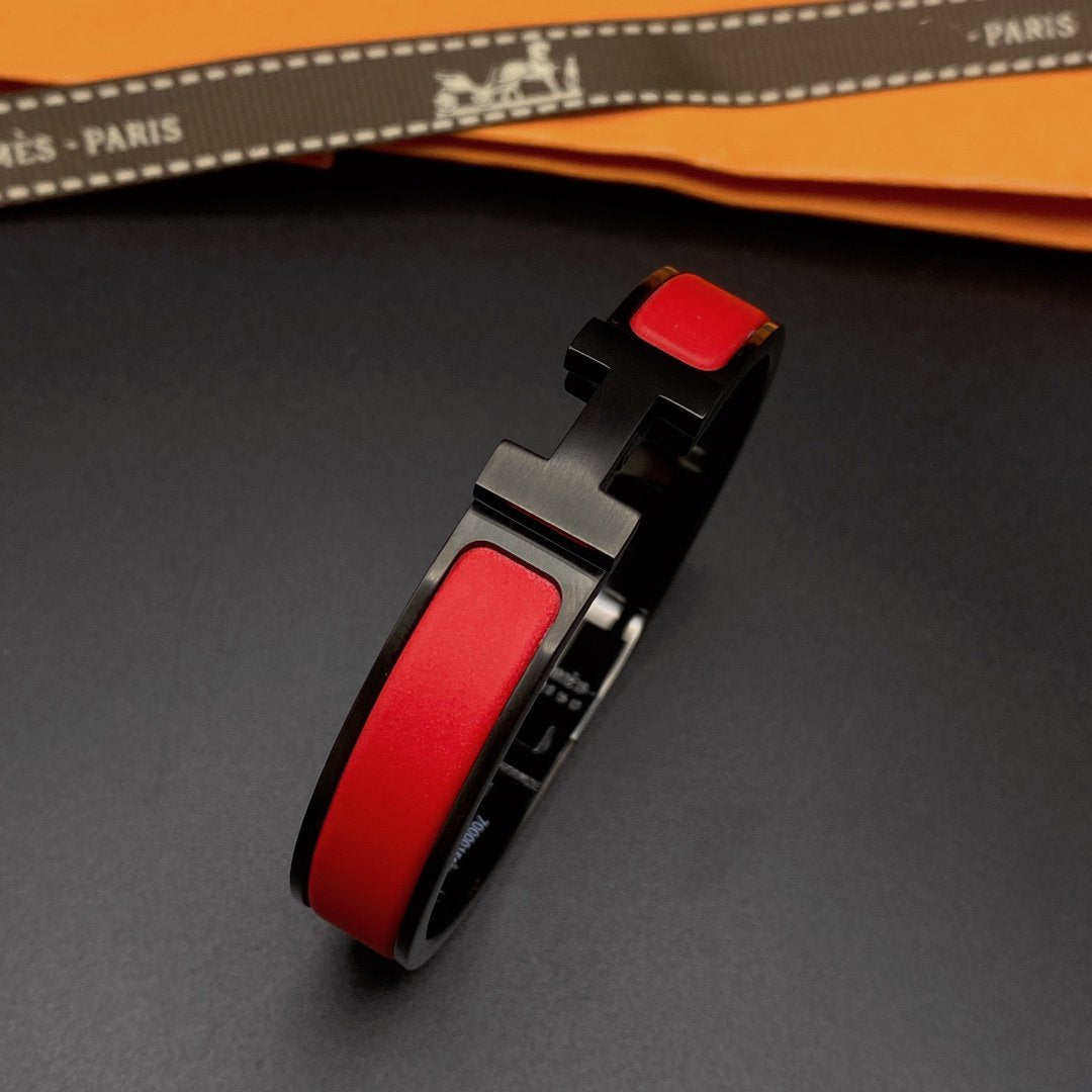 ¡®Aura Jewels¡¯CLIC HM SO BLACK RED BRACELET